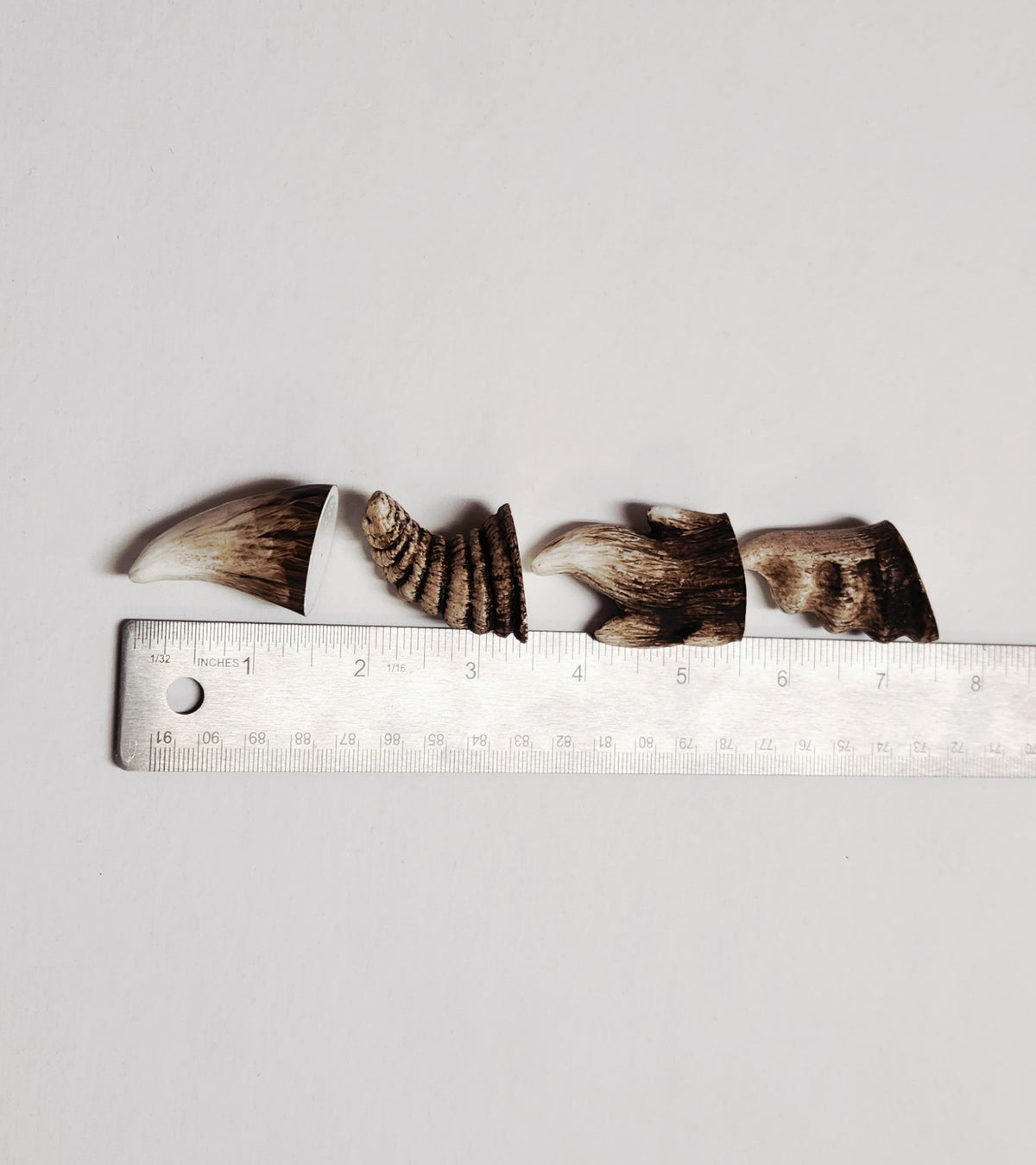 Aradani Resin Glue-on Horns - Large