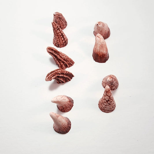 Assorted Aradani Resin Glue-on Horns - Volcano