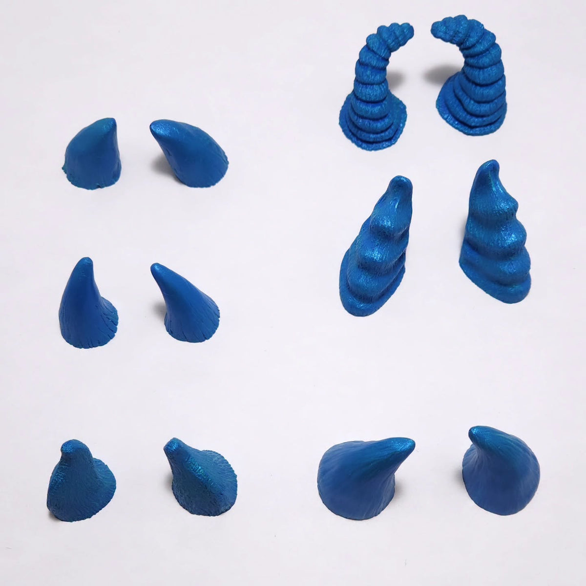 Assorted Aradani Resin Glue-on Horns - Iridescent Night