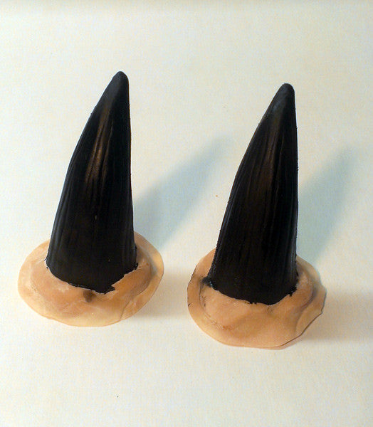 Large Bone Demon Horns black