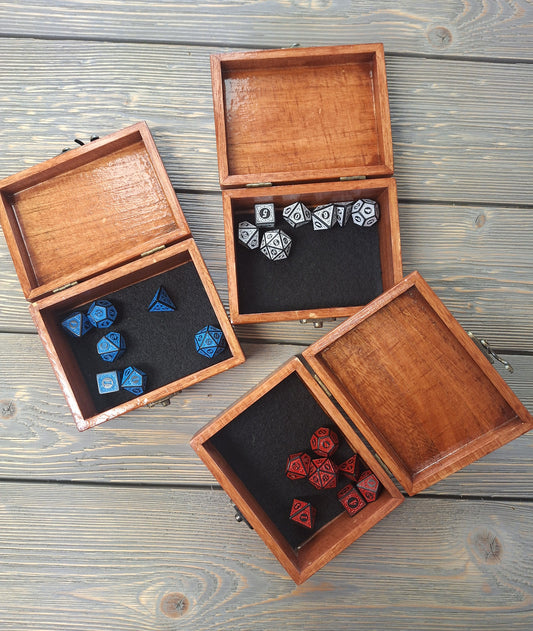 Elven Geek Dice Box, Engraved Wood