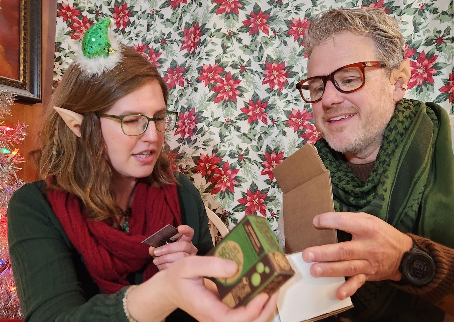 Festive Holiday Gift Set - FREE SHIPPING