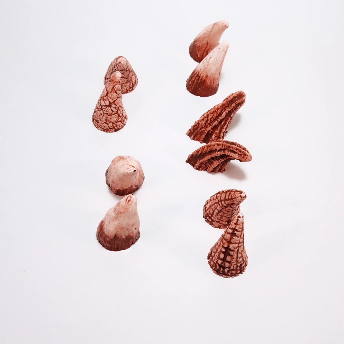 Assorted Aradani Resin Glue-on Horns - Volcano