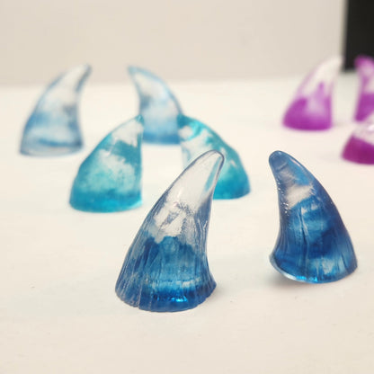 Assorted Aradani Resin Glue-on Horns - Blue and Purple Smoke