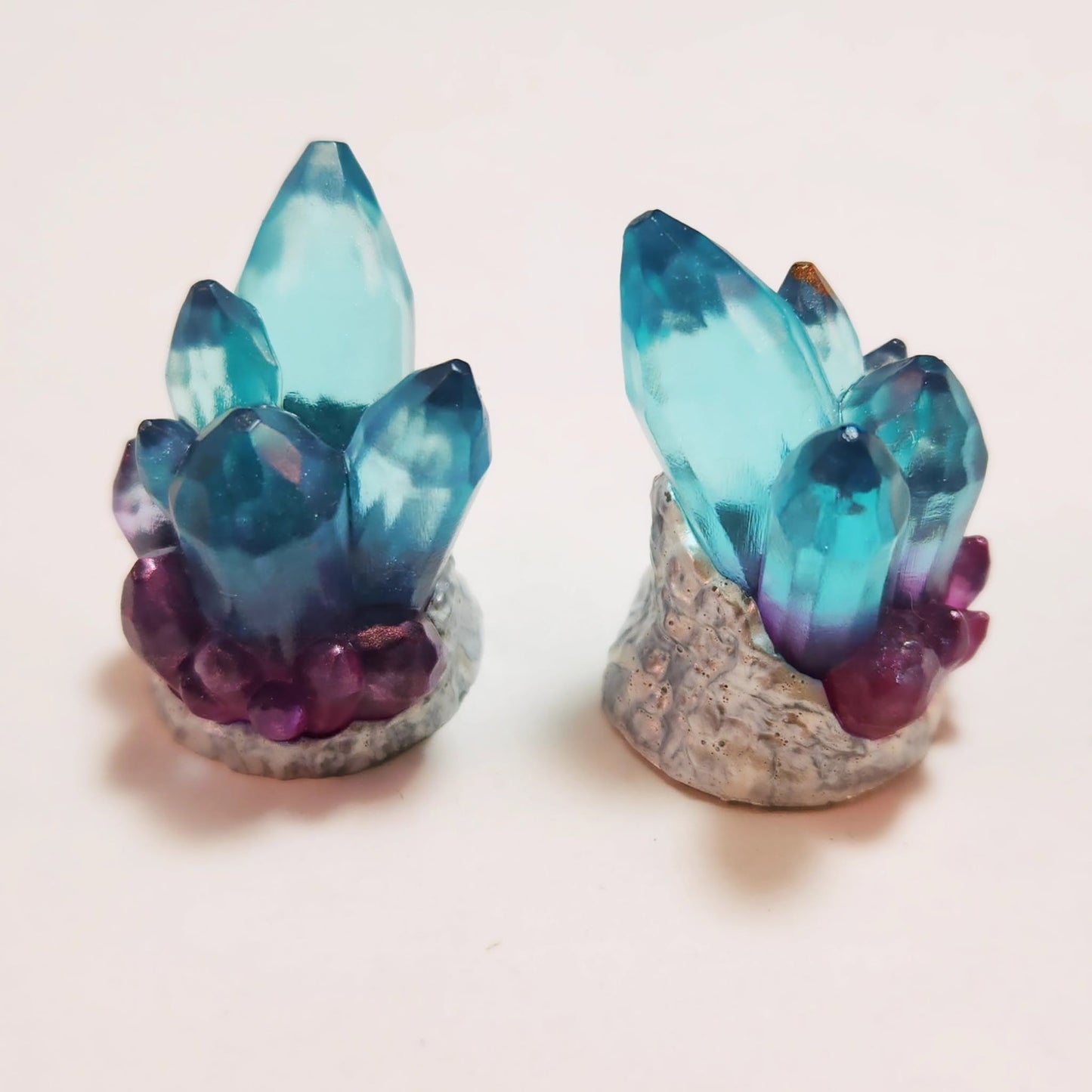 Assorted Aradani Resin Glue-on Horns - Magical Teal and Purple
