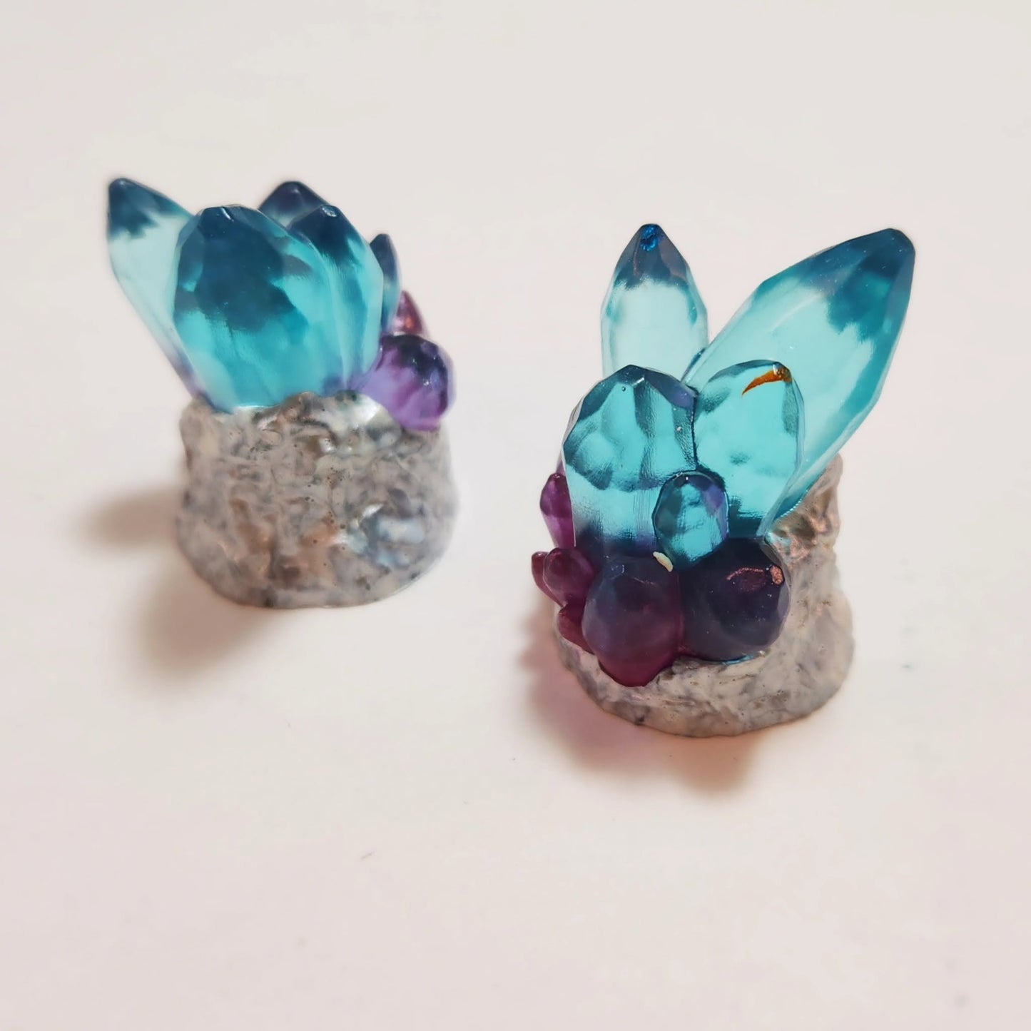 Assorted Aradani Resin Glue-on Horns - Magical Teal and Purple