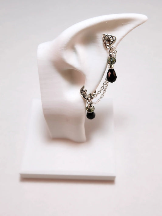 Royal Gothic Night Fae Fancy Chain Ear Cuff