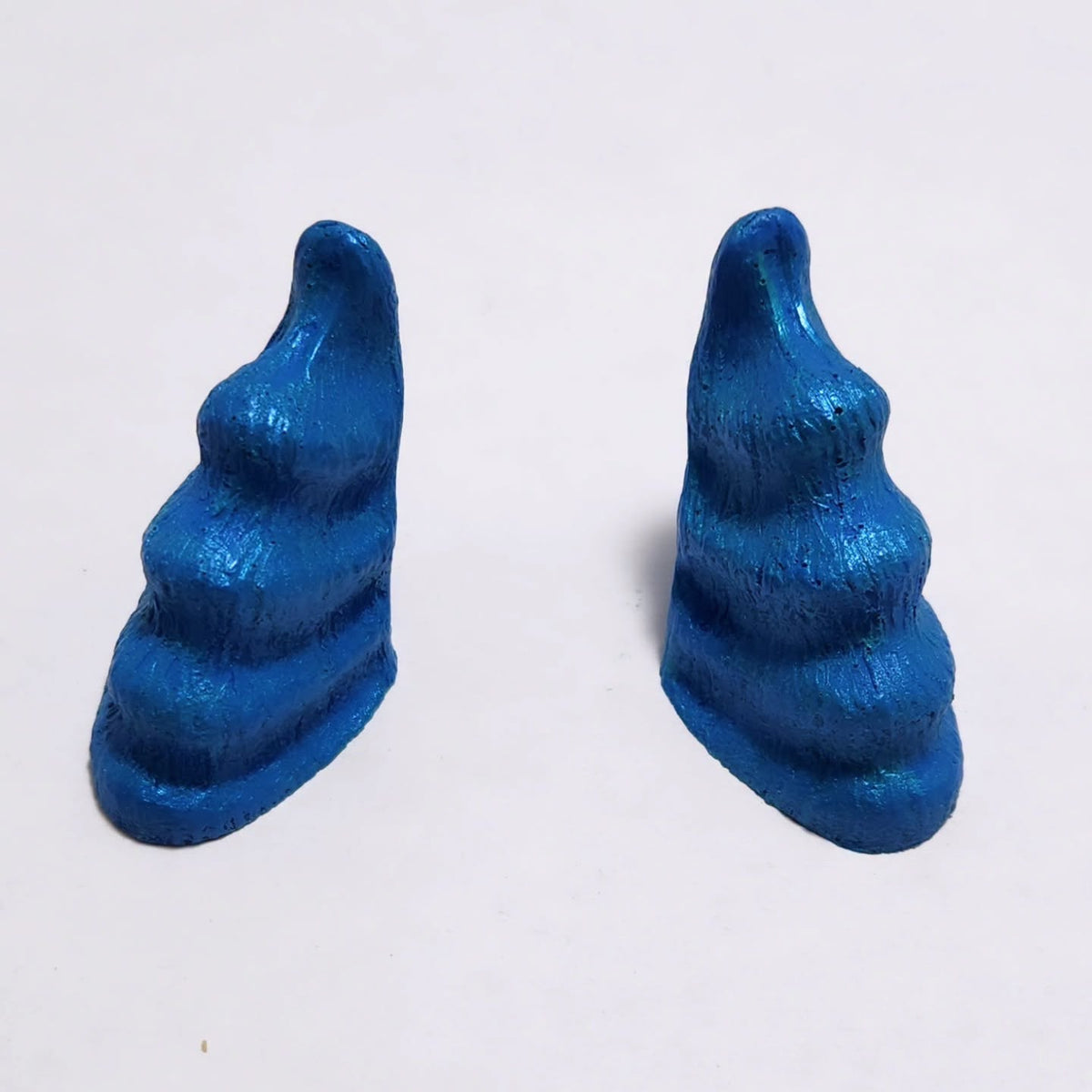 Assorted Aradani Resin Glue-on Horns - Iridescent Night