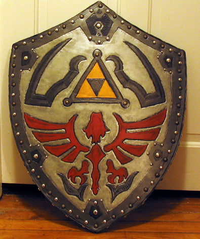 Hero of Legend Deluxe Shield