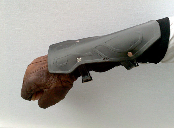 Hero of Legend Bracers (pair)